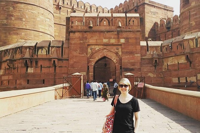 Skip-the-Line: Agra Fort Entrance Ticket with Guided Tour - Agra Fort Sights You Will See with Your Guide