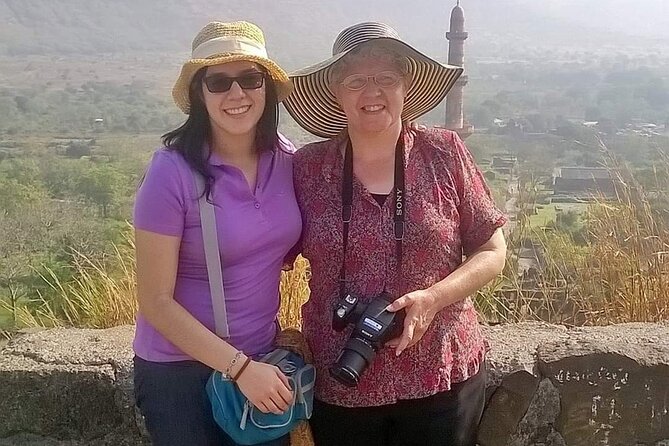 Skip-the-Line: All-Inclusive 2-Day Ajanta and Ellora Private Tour - Day 2 Ellora Caves: a different feel, plus practical mobility notes