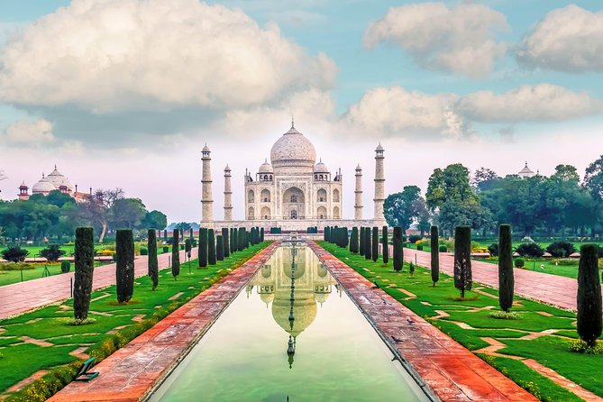Skip The Line Taj Mahal, Agra Fort & Mehtab Garden Tour - Stop 2: Agra Fort for Mughal-era power and Taj backdrops