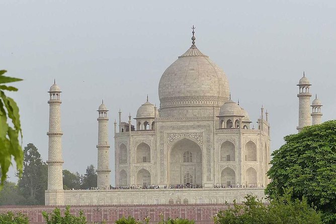 Skip The Line Taj Mahal, Agra Fort & Mehtab Garden Tour - Pickup, AC car, and pacing for a 6 to 8 hour Agra circuit