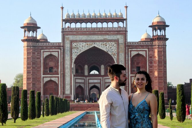 Skip-The-Line Taj Mahal Guided Tour with Flexible Options - The 12-Hour Schedule and the Private AC Car Reality Check