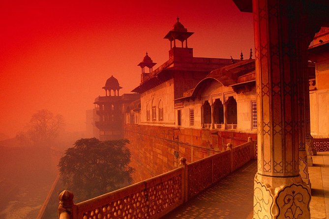 Skip The Line: Taj Mahal Tour From Jaipur With Drop At New Delhi - Taj Mahal stop with a 1 hour 30 minute plan: enough time, but not endless
