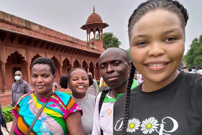 Skip the line with Private Tour Guide for Taj Mahal & Agra Fort - Taj Mahal at first light, with help for tickets and photos