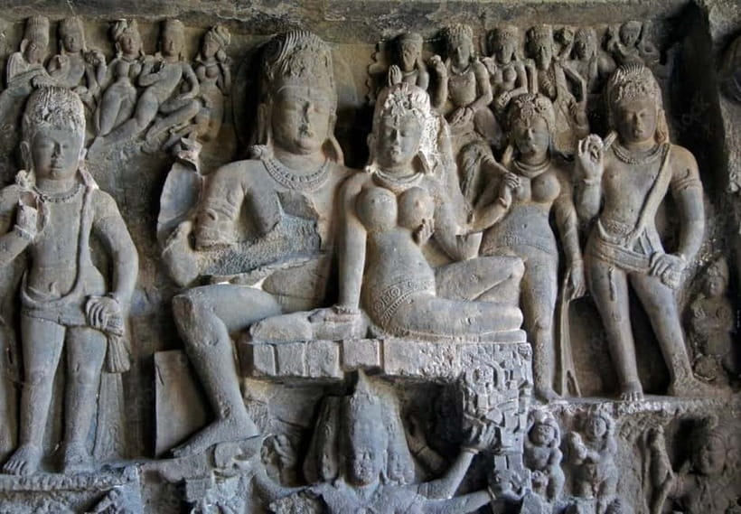 Skip-the-queue private Ajanta & Ellora 2-Day Tour ticket inc - Lunch thali options: when it helps, and when it is optional