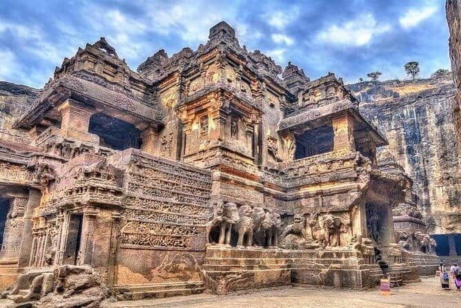 Skip-the-queue private Ajanta & Ellora 2-Day Tour - Skip-the-Queue Entry and Private A/C: What You Really Gain