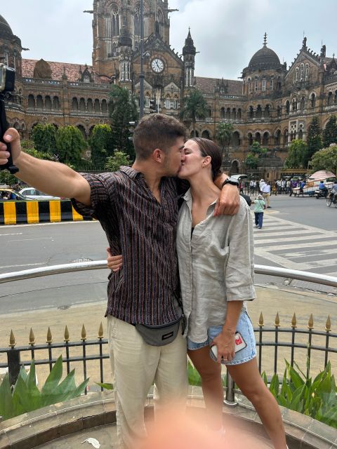 South Bombay Live Walking Tour - How Guides Shape the Day (Ali and Nisar as Examples)