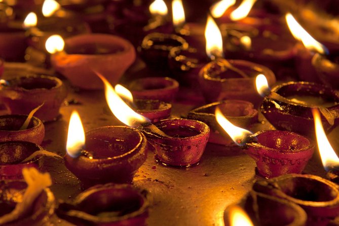 Spiritual Trails of Old Town Madurai (2 Hours Guided Walking Tour) - Walking to Koodal Azhagar Temple and Finishing at a Vishnu Divyadesam