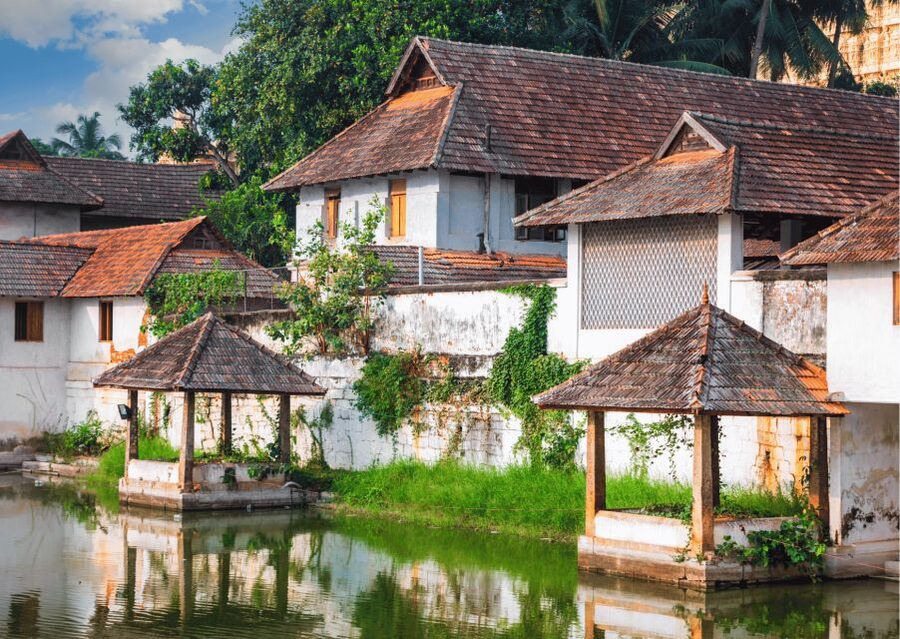 Spiritual Walk Tour Trivandrum (Guided Walking Experience) - A 2-hour spiritual walk through Trivandrum’s Fort zone