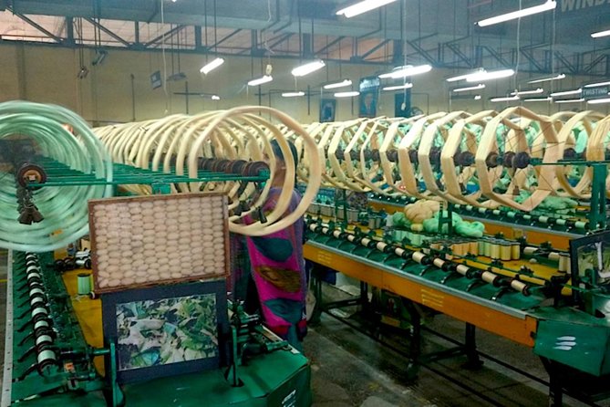 Story of Mysore Silk tour from Bangalore to experience Silk Weaving & Palace - Government Cocoon Market in Ramanagara: 45 Minutes That Start the Story