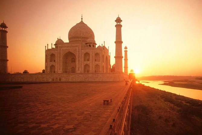 Sunrise Taj Mahal & Agra fort tour with Professional Photographer - The included photographer (20 photos) and how to get the most from it