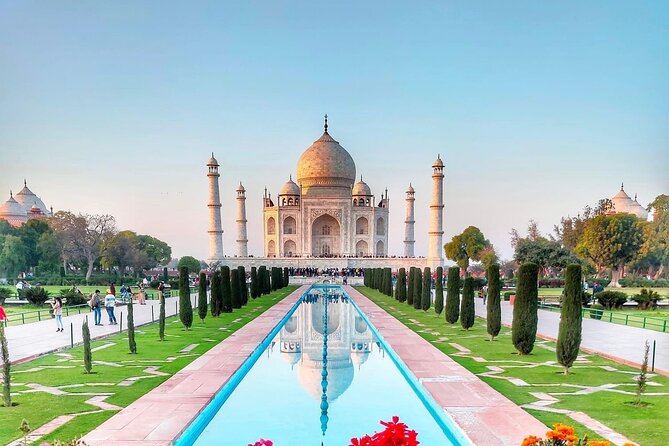Sunrise Taj Mahal Tour from Delhi With Breakfast And Lunch - The drive from Delhi, Gurgaon, Noida, or the airport