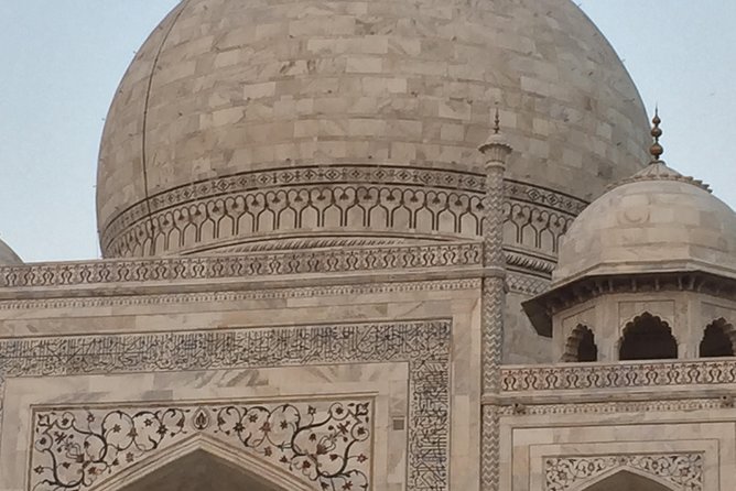 Sunrise Taj Mahal Tour With Female Tour Guide - Pickup, mobile tickets, and how to keep the morning stress-free