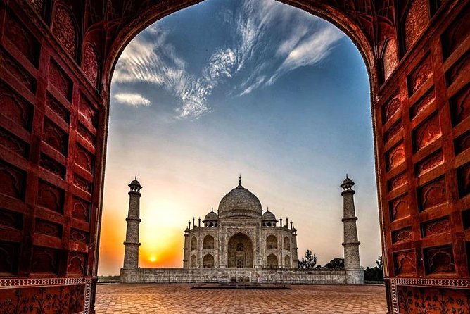 Sunrise tour to Tajmahal and Agra fort from Delhi - Taj Mahal at first light: photo spots, gardens, and real time on site