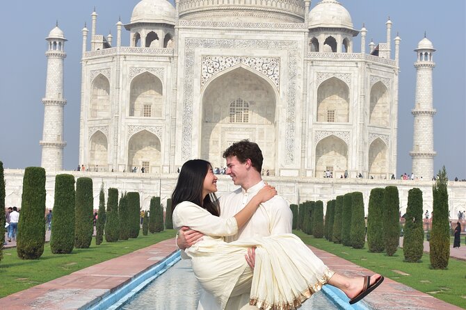 Taj Mahal, Agra Fort and Baby Taj Day Tour from Delhi by Car - Agra Fort in One Hour: Big Views, Tight Time