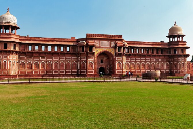 Taj Mahal, Agra Fort & Baby Taj Day Trip from Delhi by Car - Taj Mahal: Your 3-Hour Window and the Friday Closure Reality