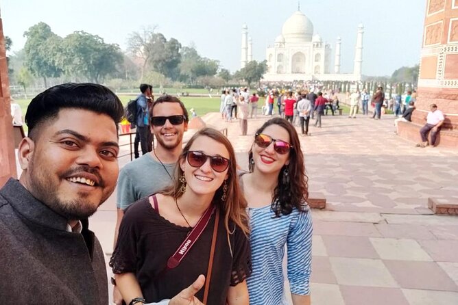 Taj Mahal, Agra Fort & Baby Taj Full-Day Tour from Delhi - Baby Taj at Itmad-ud-Daulah: Marble Details in a More Relaxed Zone