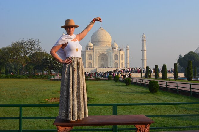 Taj Mahal, Agra Fort & Baby Taj Luxury Day Tour From Delhi By Car - Practical tips to make the most of the sunrise plan