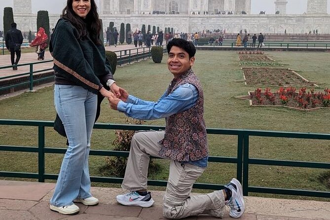 Taj Mahal, Agra Fort & Baby Taj Tour from Delhi with Meal - Agra Fort: A Smart Second Act After the Marble