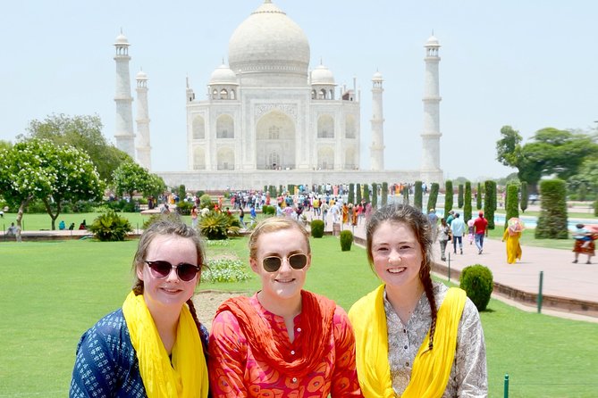 Taj Mahal & Agra Fort Half-Day Private Tour - Comfort, clothing, and camera prep for Agra heat