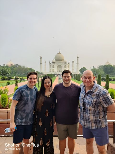 Taj Mahal & Agra Fort Private Tour with Lunch & Pickup - The reality of crowd flow and time control