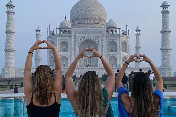 Taj Mahal & Agra Fort Tour with Fatehpur Sikri from Agra - Lunch at Taj Mahal Restaurant: What You Get, What You Pay