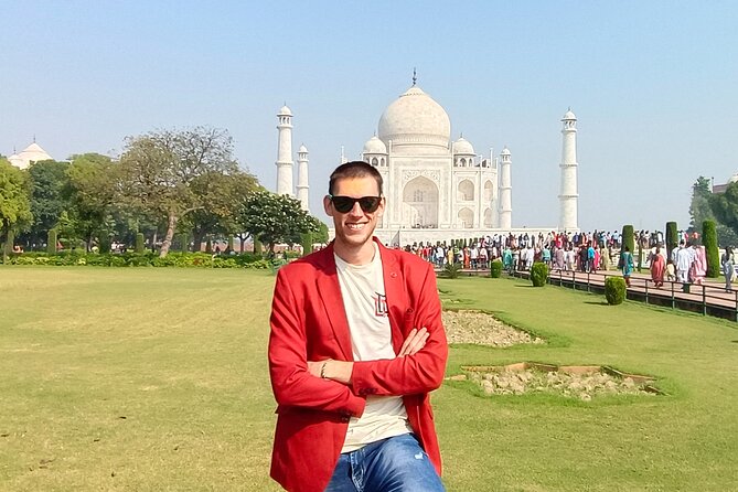 Taj Mahal and Agra Fort Tour From Delhi By Car - Pickup details at Indira Gandhi International Airport