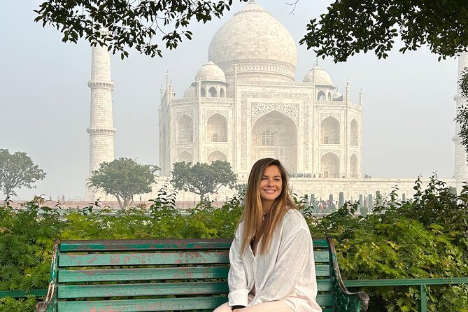 Taj Mahal and Agra Private Car Tour from Delhi with 5 Star Lunch - Taj Mahal time: skipping the ticket lines and following a guide