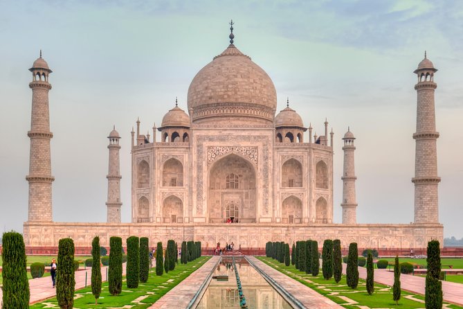 Taj Mahal Group Tour from Delhi - Tickets, Mobile Access, and Photo ID for Entry
