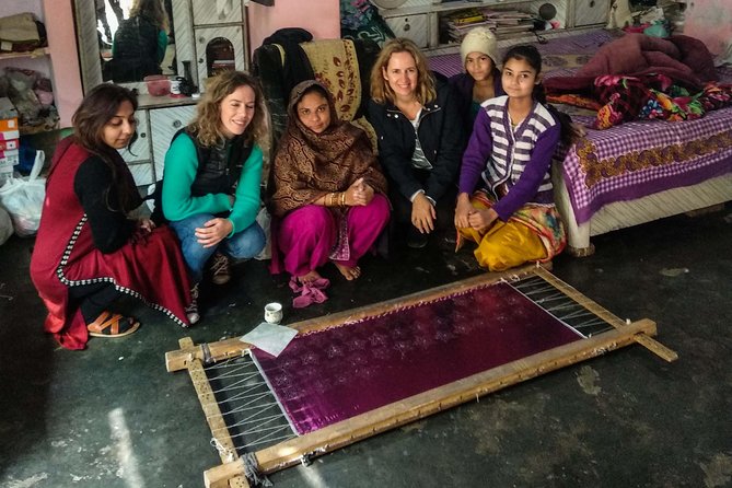 Taj Mahal Handicraft Walk: Explore True India with Artisans - 17th-Century Lanes: Fresh Flower Garlands and Body Jewelry