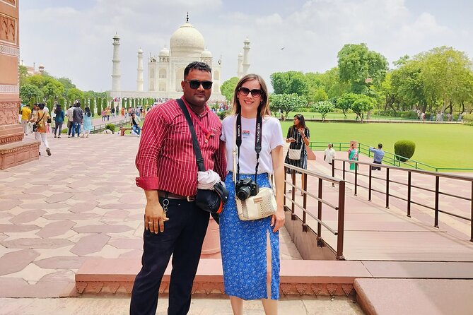 Taj Mahal Private Day Tour from Delhi by Express Train with Lunch - The Taj Mahal visit: timing, photos, and avoiding the chaos