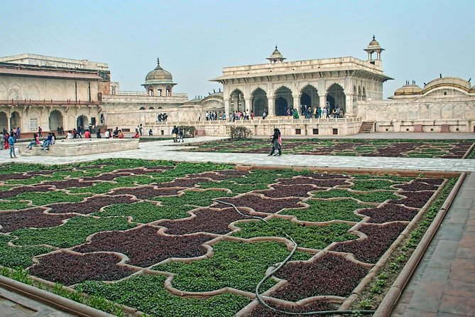 Taj Mahal Private Guided Tour from Delhi with Tickets + Food - Baby Taj (I’timād-ud-Daulah): Optional but Worth Thinking About
