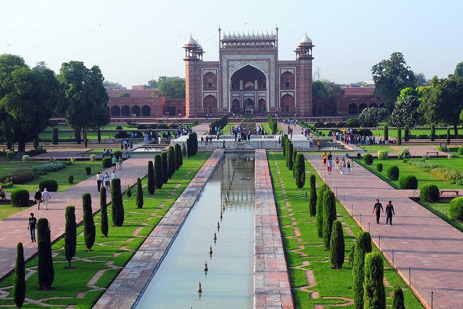Taj Mahal Private Tour from Delhi - The Taj Mahal at about 10:30 AM, with a focused 3-hour visit
