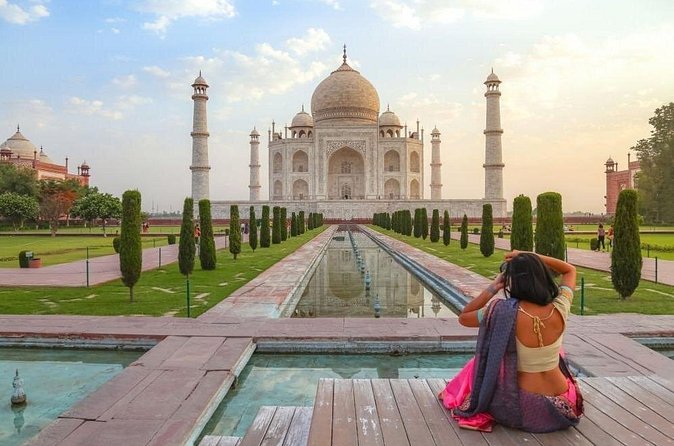 Taj Mahal Private Tour from Delhi by Car - Lunch at Bon Barbecue: a real stop that keeps your day on rails