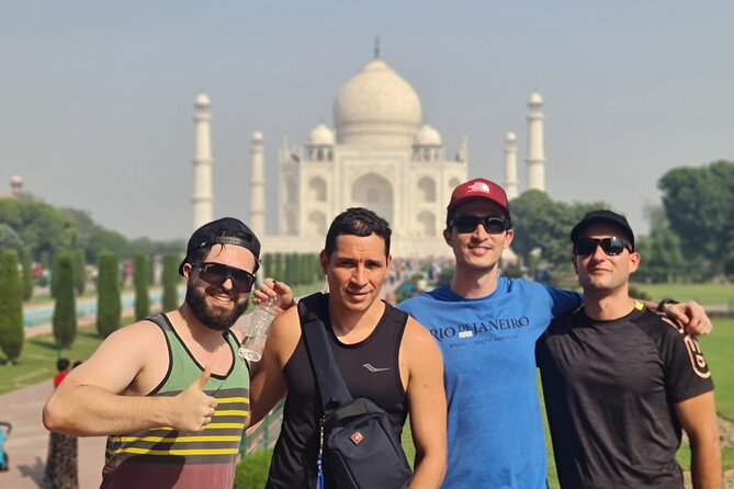 Taj mahal Private Tour with Entry Ticket and Guide - Your guide walkthrough with Muhammad Shujat Ali