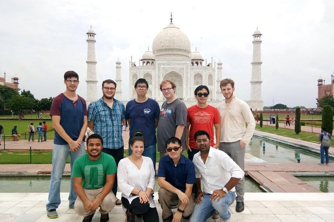 Taj Mahal skip the line - Luxury Tour - A Delhi to Agra day trip that actually feels structured