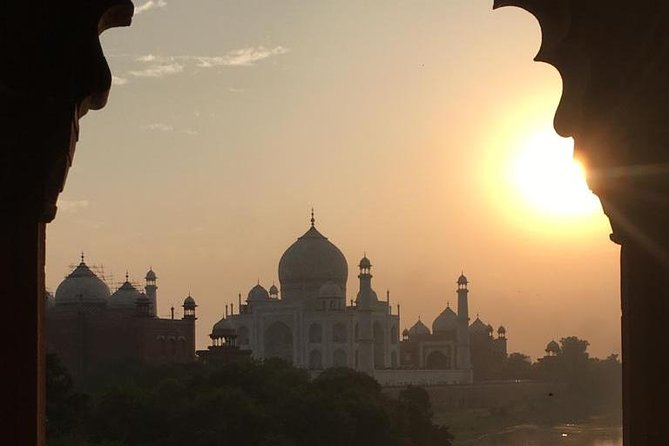 Taj mahal skip the line ticket guide and transport - The secret spot for photos, plus how your guide helps you shoot better