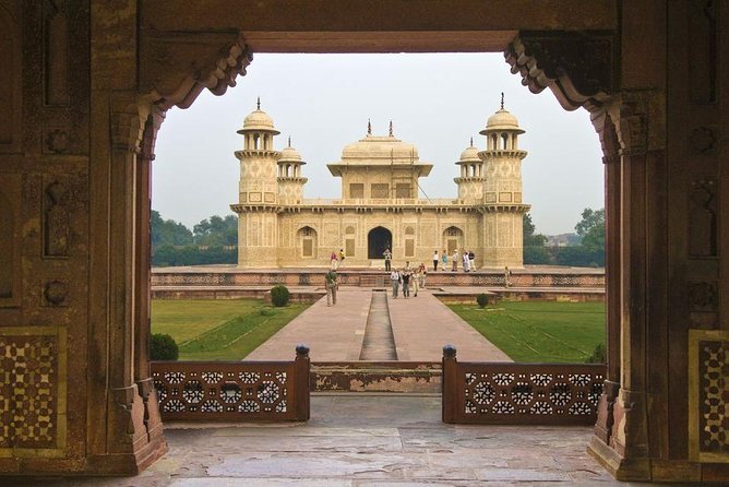 Taj Mahal Sunrise & Agra Fort Private Tour from Delhi - Price and value: what $15 per person covers, and what to budget for