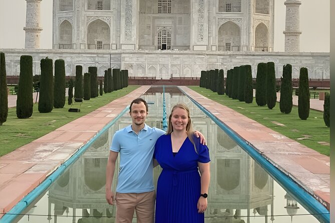 Taj Mahal Sunrise Private Trip by Car from Delhi - All Inclusive - Agra Fort: UNESCO stop with real walking time