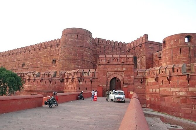 Taj Mahal Sunrise Tour from Delhi with Fort,Baby taj & breakfast - Sunrise timing: getting the Taj Mahal in its best mood