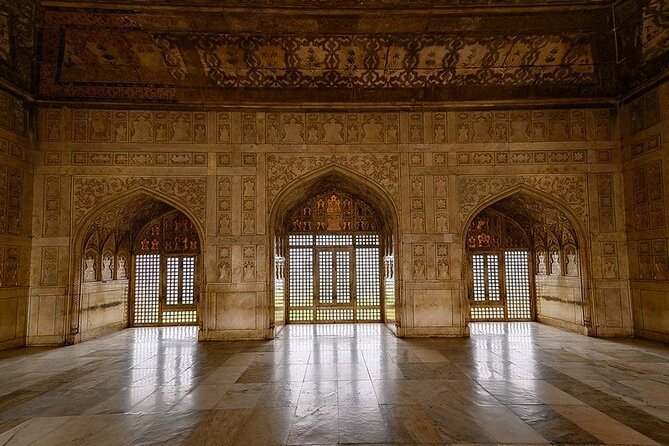 Taj Mahal Sunrise Tour from Delhi with Fort,Baby taj & breakfast - Guided Taj Mahal visit: tickets, parking time, and photo rhythm