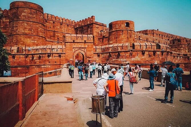 Taj Mahal Sunrise Tour & Full day Agra With Local Guide - Agra Fort: Mughal power in red stone