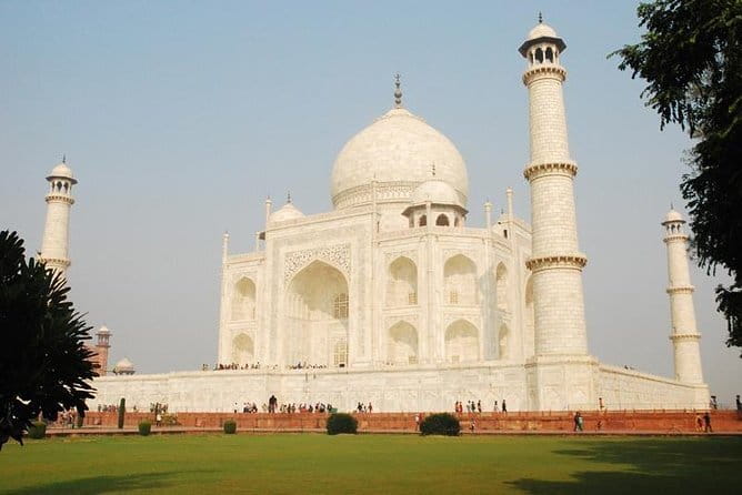 Taj Mahal Sunrise Tour & Full day Agra With Local Guide - How the included A/C transport and tickets add real value