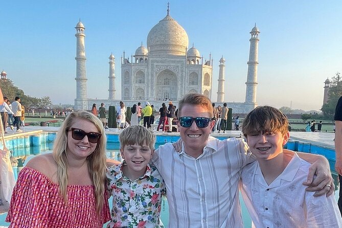Taj Mahal Sunrise Tour with Elephant Conservation From Delhi - 5-Star Buffet Lunch at DoubleTree by Hilton Agra: A Real Reset