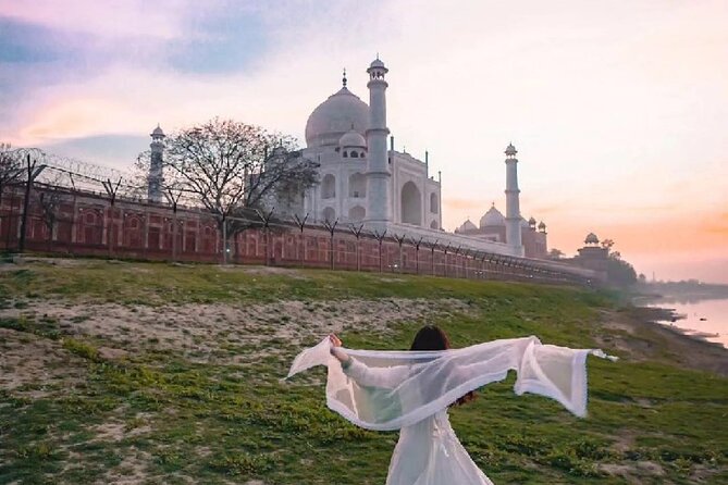 Taj Mahal Tour By Express Train from Delhi - The morning start: 7 AM pick-up to Nizamuddin station