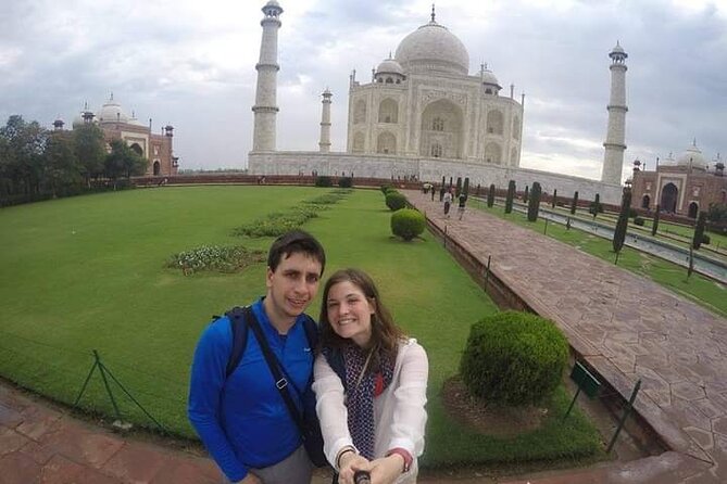 Taj Mahal Tour From Delhi By Car-Skip The Line Tickets With Lunch - Who should book this Taj Mahal and Agra Fort car tour