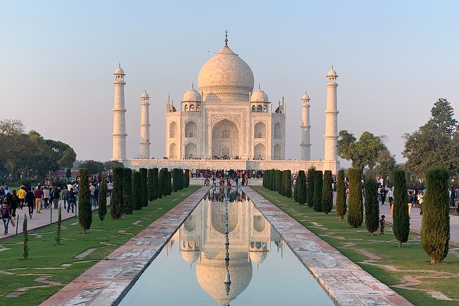 Taj Mahal Virtual Tour with Local Guide(Online Experience ) - Pacing and interactivity: why private matters for a monument