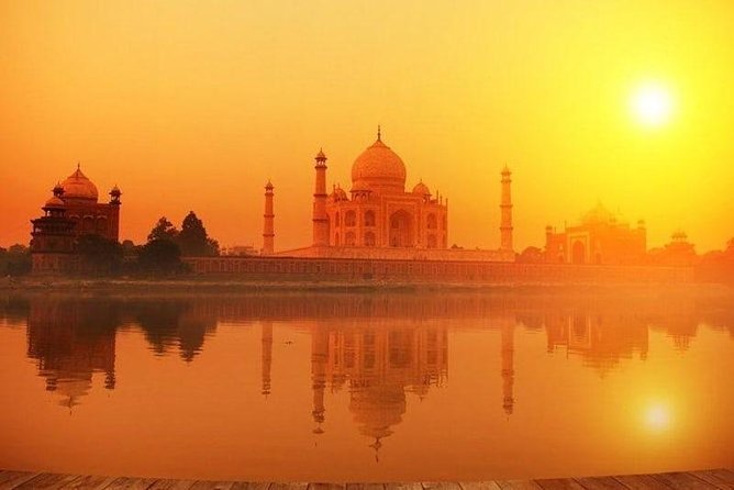 Taj Mahal with Agra Fort Skip-the-Line tickets & guide - Taj Mahal with a guide: what you should look for