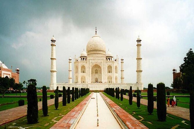 Taj Mahal with Local Agra Tour - Price and value: what $11.23 really covers in Agra