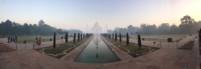 Taj Mahal with Local Agra Tour - Taj Mahal in 2 hours: stories, gardens, and photo viewpoints