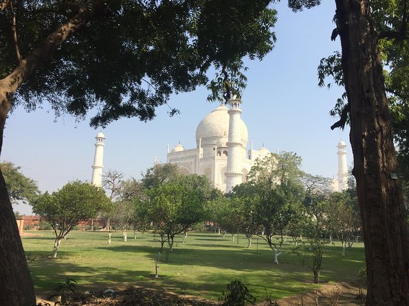 Taj Mahal with Local Agra Tour - Itmad-ud-Daula in 30 minutes: the Baby Taj’s inlay details